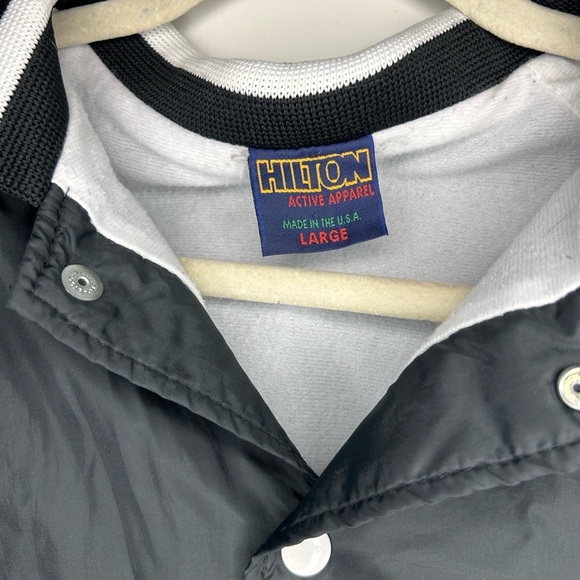 Vintage Hilton Made In USA Bomber Jacket Black Nylon Snap Front L 80s 90s 🇺🇸 - Picture 6 of 6